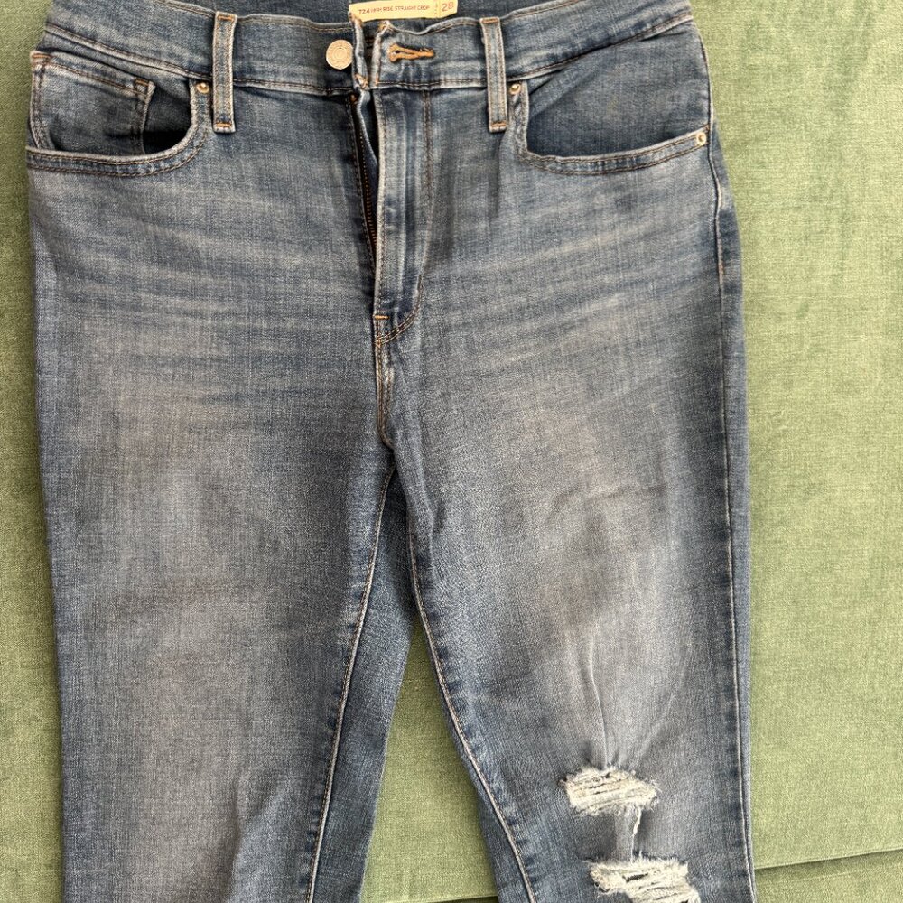 Levi's 724 High Rise Straight Crop - Picture 5 of 10